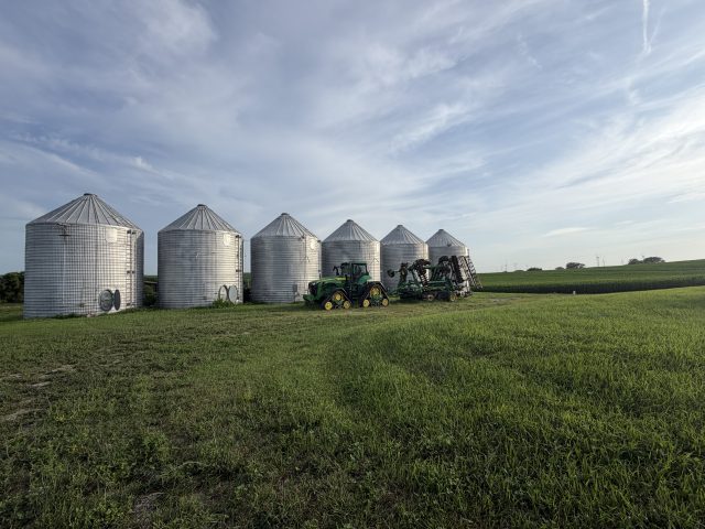 Atchison 600 +/-